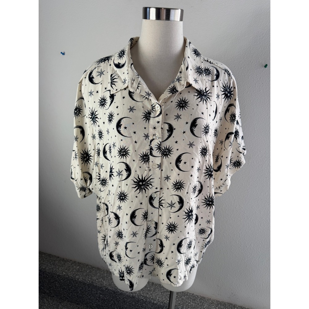 NEW Hot Topic Womens Plus XXL Sepia Celestial Crop Dolman Top Sun Moon Star